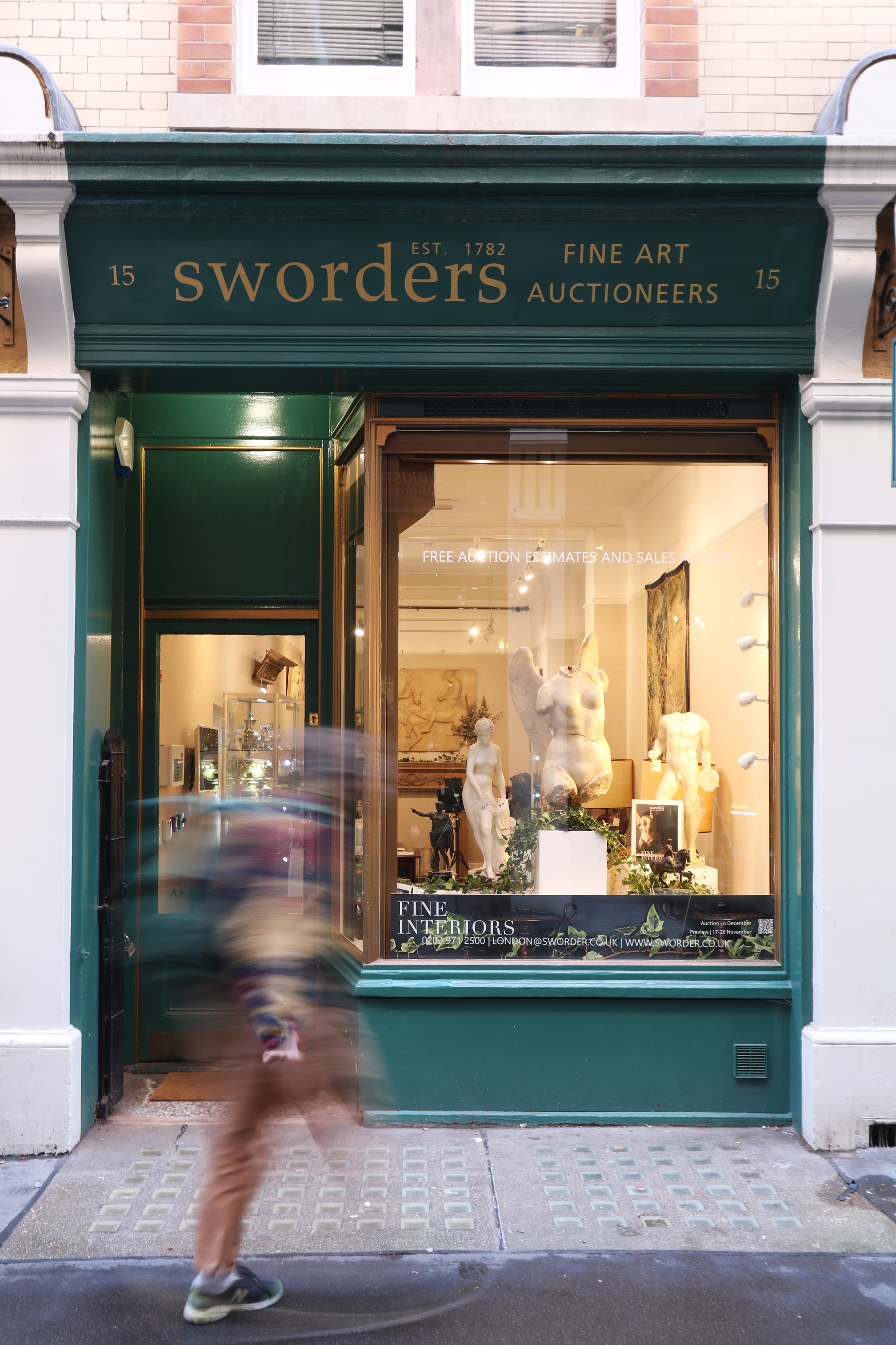 Sworders London Gallery