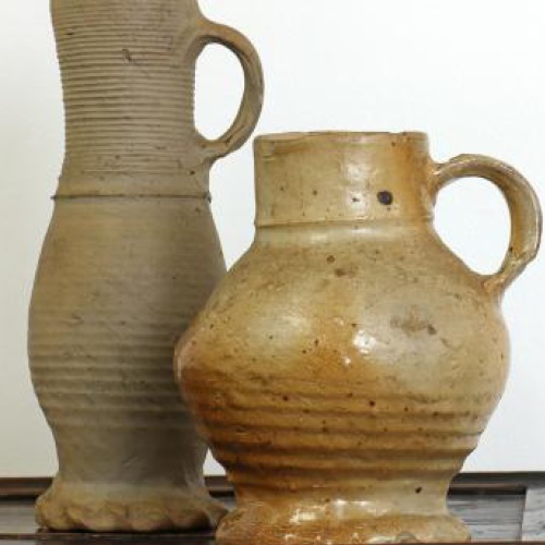 'Poet's Pots' dating back to 15th century to go under the hammer