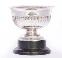 Lot 175 - A large silver rose bowl