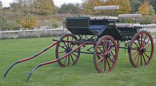 Lot 121 - A Victorian horsedrawn four-wheel phaeton
