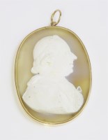 Lot 294 - A carved hardstone cameo gold pendant depicting the bust of Pope Pius VI (Giovanni Angelo Braschi 1717-1799)
