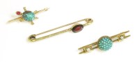Lot 320 - A late Victorian turquoise and split pearl gold bar brooch