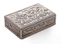 Lot 16 - A Chinese export silver snuff box