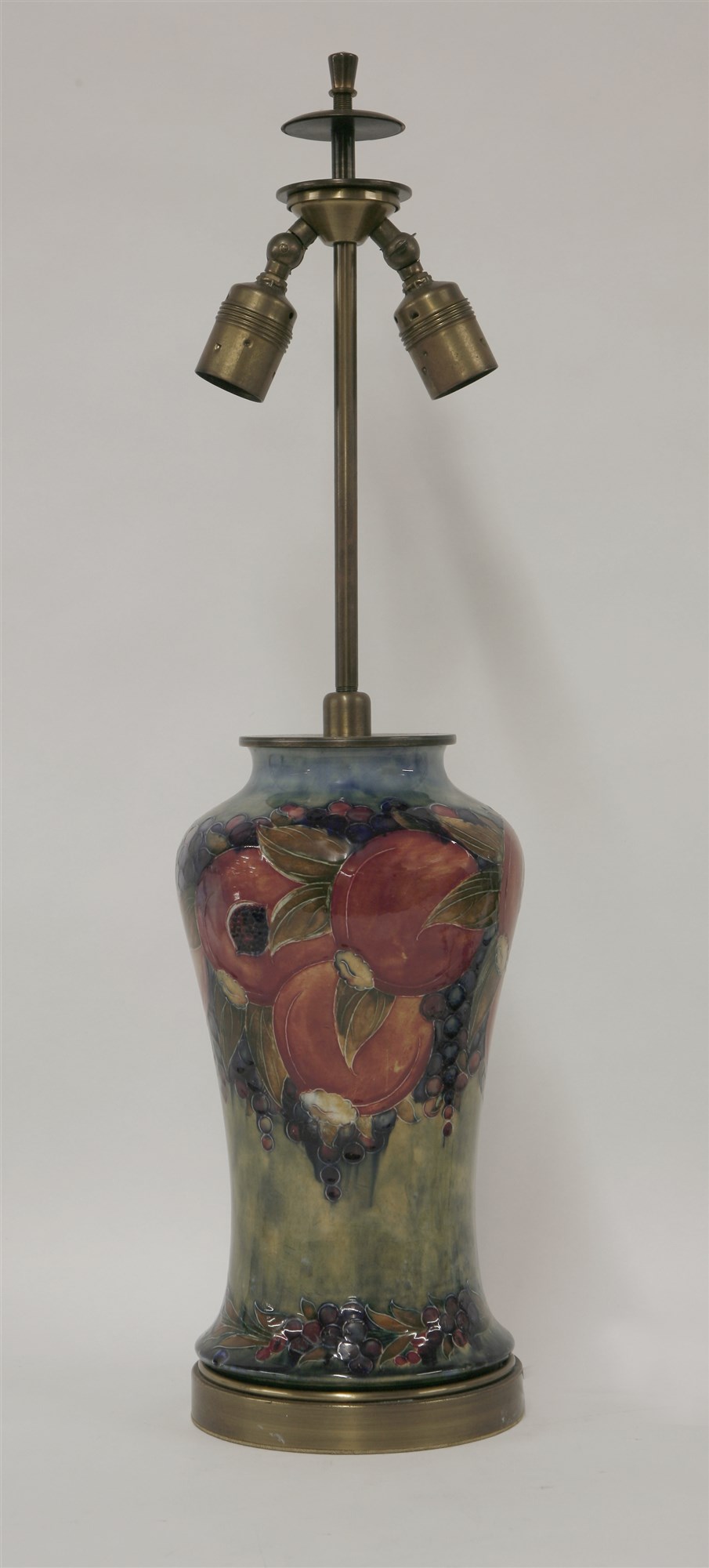 Lot 120 A Moorcroft 'Pomegranate' table lamp