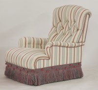 Lot 1419 - A Victorian Howard and Son style armchair