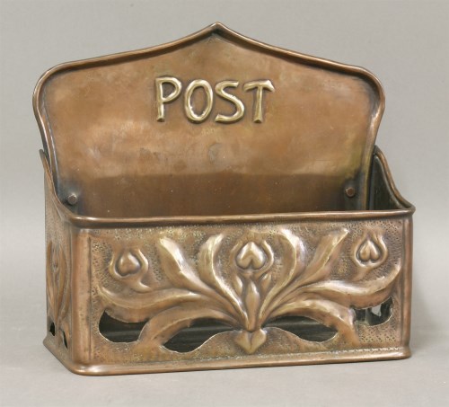Lot 83 - An Arts and Crafts copper embossed post trough