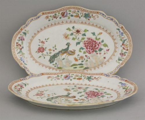 Lot 71 - A pair of famille rose Dishes