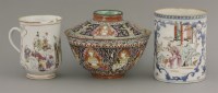 Lot 681 - A Bencharong bowl and cover