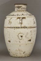 Lot 28 - A large Cizhou Jar