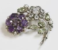 Lot 23 - A late Arts and Crafts silver spray brooch