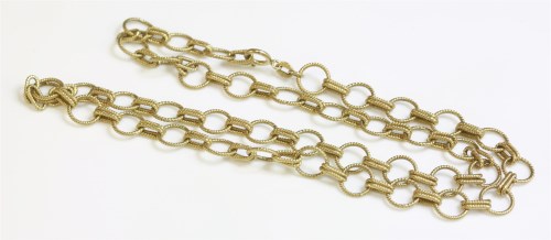Lot 27 - A 9ct gold twisted wire chain link necklace