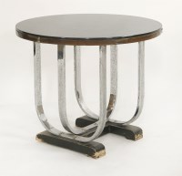 Lot 139 - An Art Deco lamp table