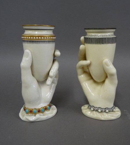 Lot 1098 - Two Worcester porcelain hand vases