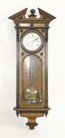 Lot 1315 - A walnut 'Vienna regulator' wall clock