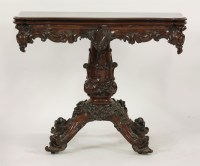 Lot 513 - A bog yew tea table