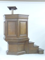 Lot 734 - A Victorian hexagonal oak pulpit