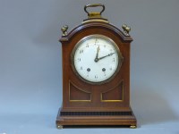 Lot 425 - A 19th century bracket clock