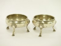 Lot 102 - A pair of George III silver salts
