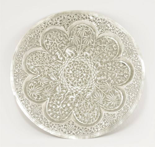 Lot 9 - An Indian silver dish