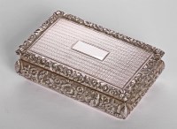 Lot 246 - A George IV silver table snuff box