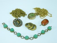 Lot 76 - A gilt metal green glass cabochon bracelet