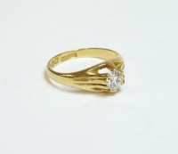 Lot 15 - A gentleman's 18ct gold single stone diamond ring