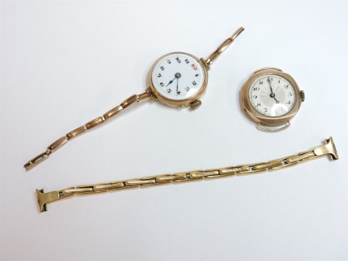 Lot 35 - Two ladies 9ct gold watches