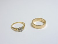 Lot 5 - An 18ct gold single stone diamond ring