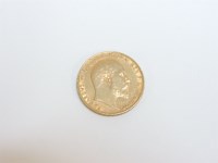 Lot 58 - A gold sovereign