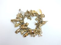 Lot 87 - A 9ct gold curb link chain bracelet