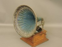 Lot 425 - A horn gramophone