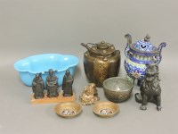 Lot 283 - An early 20th century Chinese bronze