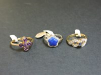 Lot 7 - A 9ct gold sapphire and diamond ring