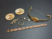 Lot 94 - A late Victorian gold harp broch