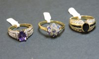 Lot 16 - An 18ct gold sapphire and diamond ring