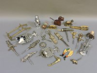 Lot 167 - Assorted corkscrews