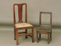 Lot 625 - A 17th century oak child's chair