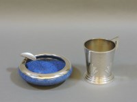 Lot 198 - An Art Deco silver mug