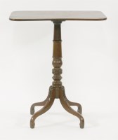 Lot 529 - A Regency mahogany lamp table