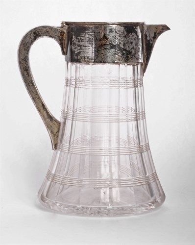 Lot 212 - A silver mounted glass lemonade jug