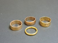 Lot 74 - An 18ct gold diamond ring