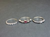 Lot 6 - A stacking set of three rings