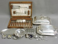 Lot 365 - A collection of silver and silver plate