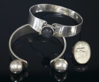 Lot 17 - A Finnish sterling silver labradorite bangle