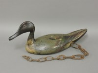 Lot 287 - A late 19th century treen carved and painted duck decoy