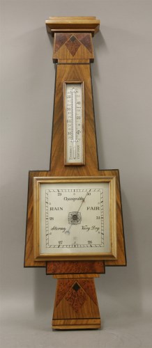 Lot 213 - An Art Deco walnut