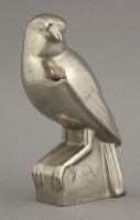 Lot 174 - A patinated bronze bird