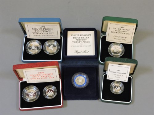 Lot 161 - Queen Elizabeth II silver proof Piedfort 10p and 5p