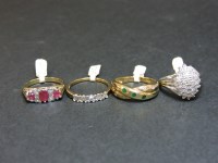 Lot 14 - A 9ct gold two row crossover band ring