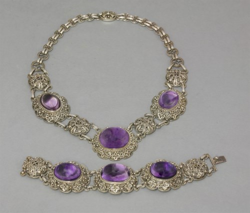 Lot 297 - A Chinese silver filigree necklace and matching bracelet